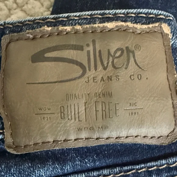 Silver Jeans Suki Skinny Crop Womens 27 Dark Wash Mid Rise Stretch Denim - Picture 2 of 6